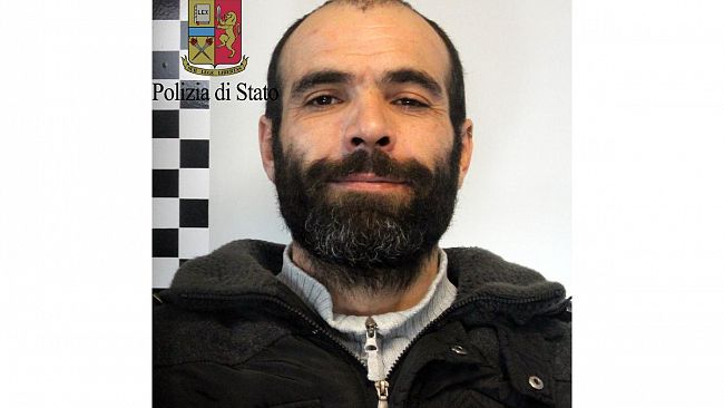 Mazara, arresto in flagranza per coltivazione di marijuana
