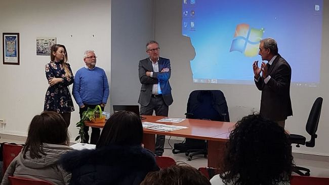 Trapani: Operatori asili nido – Avviso pubblico per eventi natale 2018