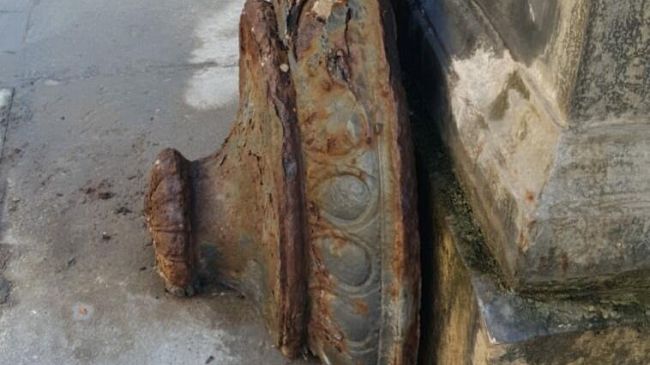 Allarme furto rientrato, ecco cosa è successo alla fontana di Piazza Ex Mercato del Pesce…