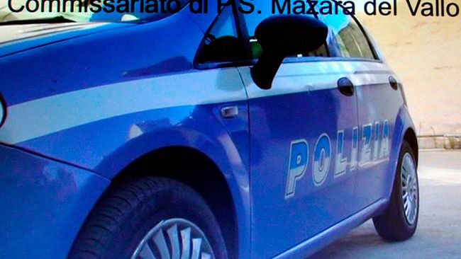 Operazione antidroga, arrestato dalla Polizia un mazarese per detenzione ai fini spaccio e furto di energia