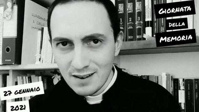 Olocausto e aborto, ancora commenti sulle parole di padre Bruno de Cristofaro