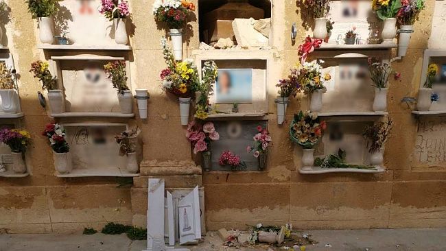 Mazara, cimitero comunale ignoti