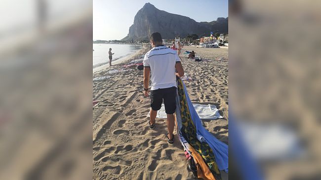 ​San Vito Lo Capo. Controlli interforze lungo la spiaggia
