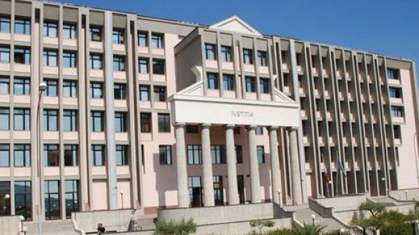 Guasti due bus con detenuti, salta processo per traffico di droga