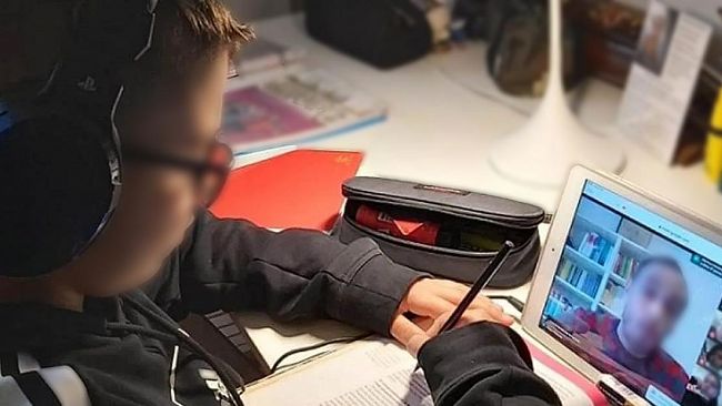 Scuola, “È giusto che il Governo annunci ora che saranno tutti promossi?”