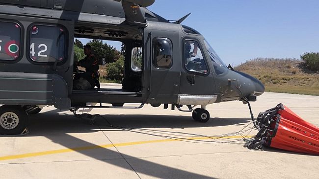 Incendio a Poggioreale, intervento straordinario dell’82° centro C.S.A.R.