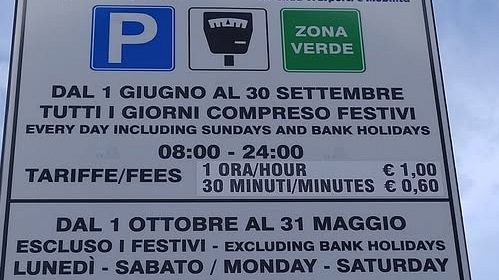 Trapani. Parcheggio rincarato in piazza Vittorio Emanuele