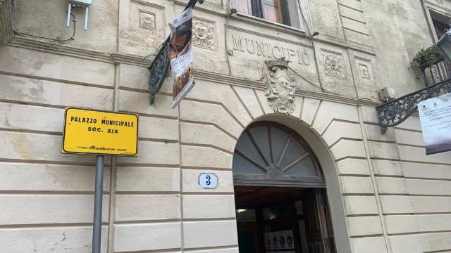 Erice. Chiusura uffici comunali per il giorno 26 aprile 2024