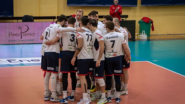 EnergyTime Spike Devils, il 2025 si apre col botto: 3-0 sul Castellana