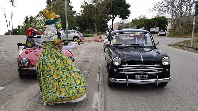 Partanna, successo per il Giro di Sicilia auto storiche 2022