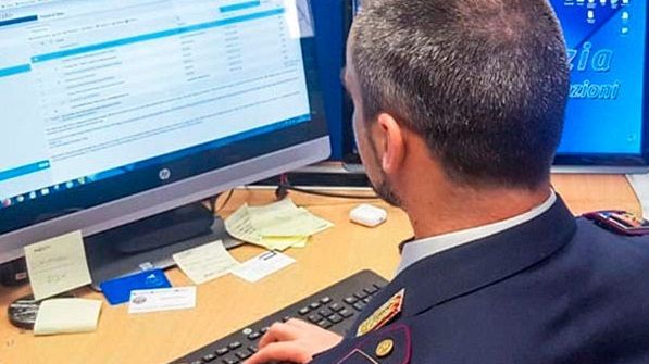 ​Arrestata madre 50enne per violenza sessuale sul figlio minore