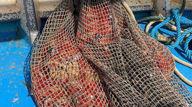 pesca-a-strascico-al-largo-di-marettimo-fermati-due-pescherecci