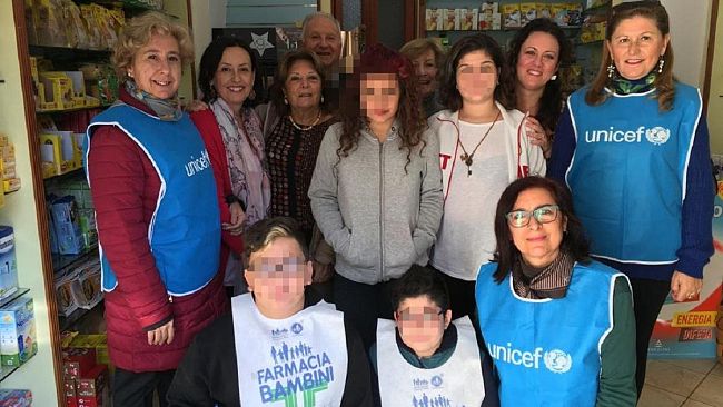 Noi alunni della Pappalardo “in farmacia per i bambini”