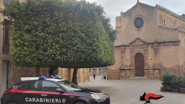 Castelvetrano: 52enne denunciato per furto in un ristorante di Triscina