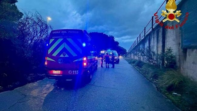 ondata-di-maltempo-salvata-coppia-con-neonato-intrappolata-in-auto-a-palermo