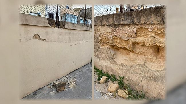 Crollo massi di tufo da mura di via Ferrovia, rischio per pubblica incolumità