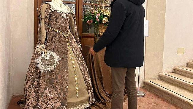 alcamo-prorogata-fino-al-30-gennaio-la-mostra-trame-di-liberta