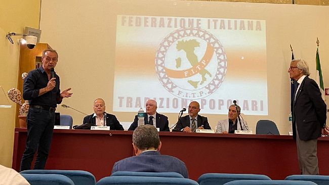 Trapani, l'Amministrazione presente all'assemblea regionale dei gruppi folkloristici