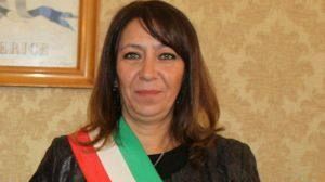 Sindaca Toscano: «Non abbassiamo la guardia, rispettiamo le regole»