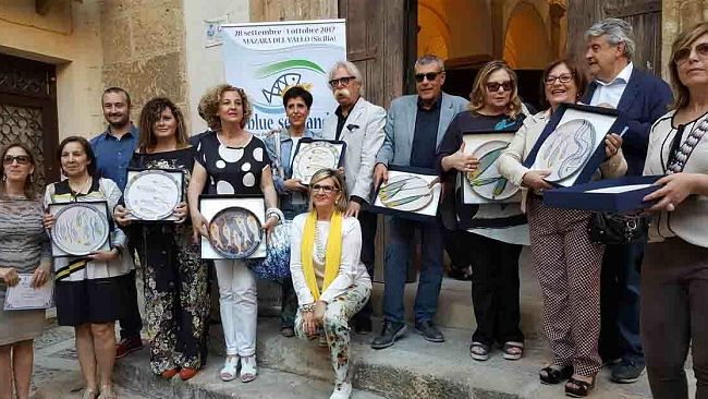 Mazara, il Sindaco Cristaldi ed il Presidente Tumbiolo premiano le vele realizzate dagli studenti a Blue Sea Land 2016
