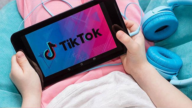 L’elzeviro di Bonagiuso: La tragedia della piccola Antonella , si può morire anche  nel virtuale