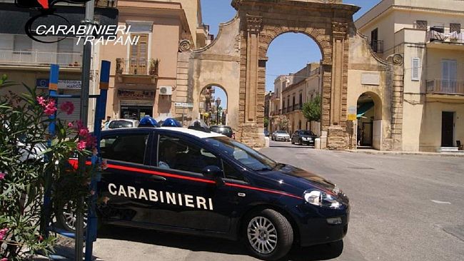 Carabinieri eseguono ordinanze di custodia cautelare nei confronti di due castelvetranesi