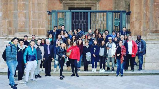 Una scuola norvegese all’Albeghiero di Erice nell’ambito del progetto Erasmus KA2  per conoscere le somiglianze e le differenze del settore alberghiero dei due paesi coinvolti