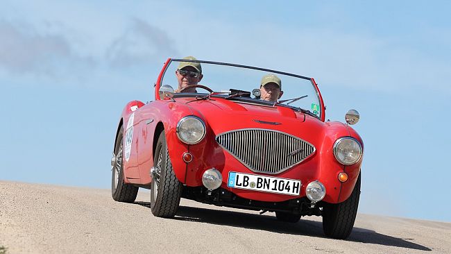 La Targa Florio Classica passa a Selinunte, quando la leggenda omaggia la storia