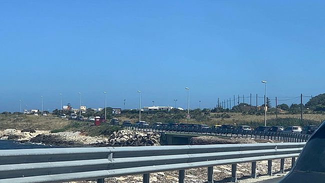 Trapani, ponte del 25 aprile: lunghe file e problemi di viabilità