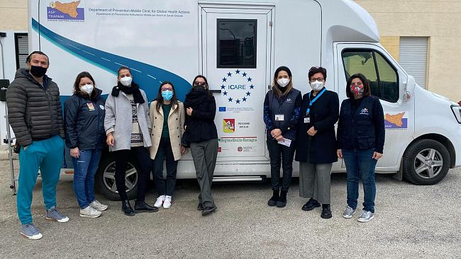 Badia Grande, vaccini anticovid nelle strutture FAMI di Salinagrande e Trapani