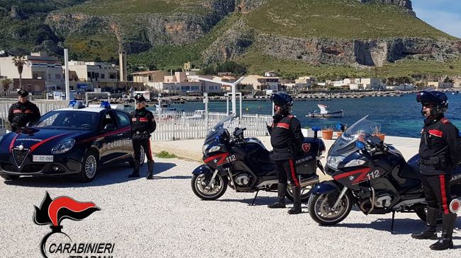 Bonagia, furti in abitazione: denunciato uno straniero dai Carabinieri