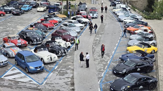 ​A Erice 90 auto storiche per una tappa del Raid dell’Etna 2025