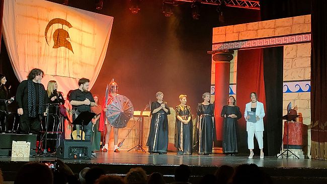 Mazara, Successo al Rivoli per “Troia: voci di donne dalla guerra” 