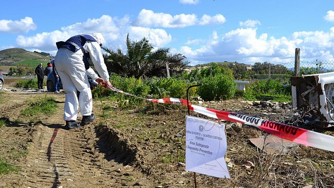Blitz della guardia Costiera, sequestrata un’altra discarica