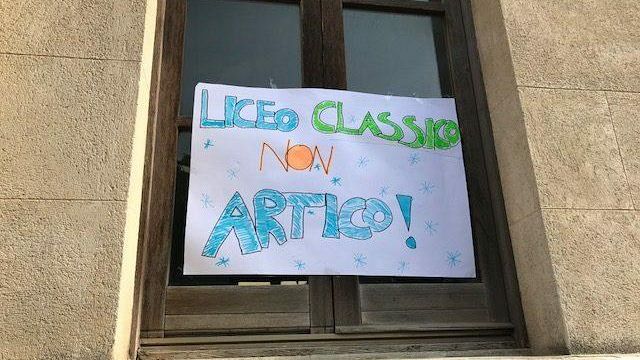 Sospeso lo sciopero,rientrano in classe gli studenti del Liceo Pantalelo