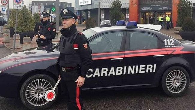 Aggredisce i carabinieri durante un controllo, arrestato un 42enne castelvetranese