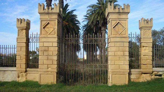 Villa Genna in stato di abbandono. Il sindaco: “In primavera sarà sistemata”