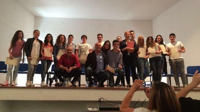 CUSTONACI – L’Assessore alla Pubblica Istruzione Silvia Campo ha assegnato borse di studio agli alunni meritevoli dell’Istituto Comprensivo Statale “L.Radice – E.Fermi” di Custonaci