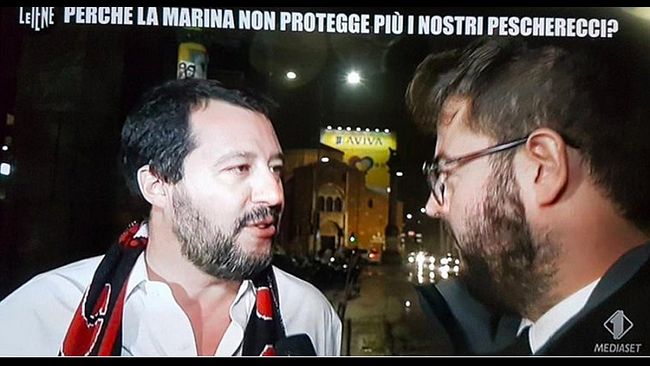 Salvini si impegna con Le Iene: “proteggeremo i motopesca mazaresi dai sequestri”. Però “No Haftar No party”. Il Generale libico non parteciperà alla Conferenza di Palermo.