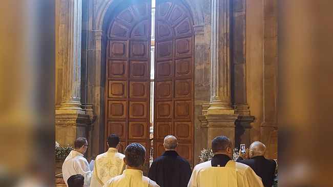 Il Vescovo nel giorno dell'Epifania celebra al Santuario dell'Addolorota