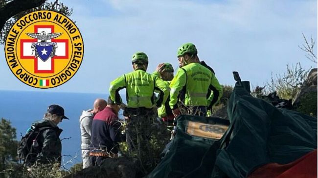 Tragedia alla Rocca di Cefalù: turista americano muore dopo aver raggiunto in cima