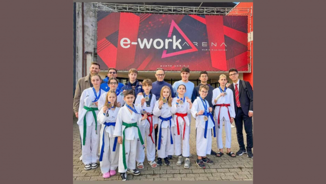 Dieci podi per la società mazarese Asd taekwondo 2000 al Campionato Internazionale Insubria Cup 2024