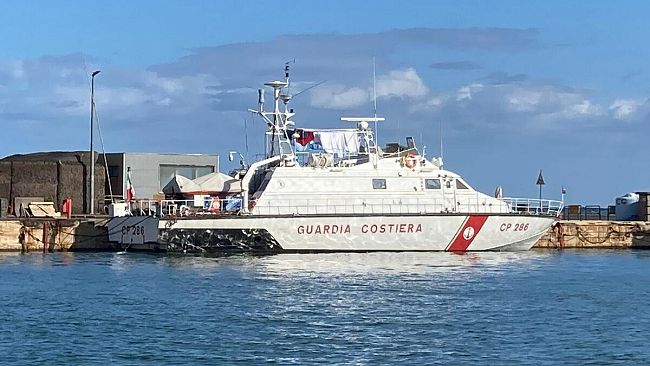 Emergenza migranti a Pantelleria, arrivata una nuova motovedetta