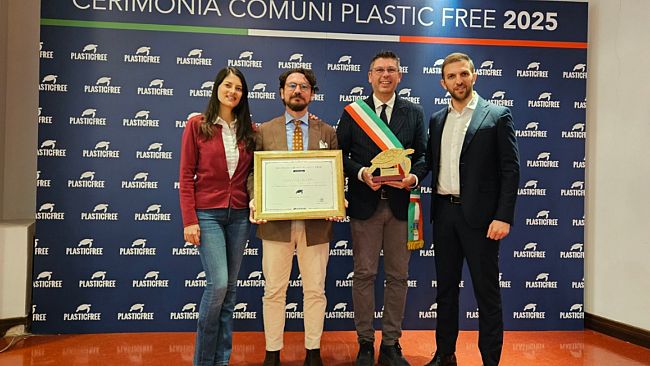 Plastic Free 2025, San Vito Lo Capo fra i 14 Comuni siciliani premiati a Napoli