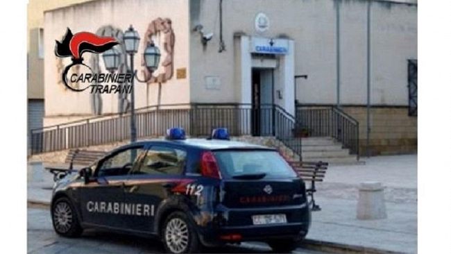 Partanna, Contatori manomessi e allacci abusivi: 2 arresti e 6 denunciati