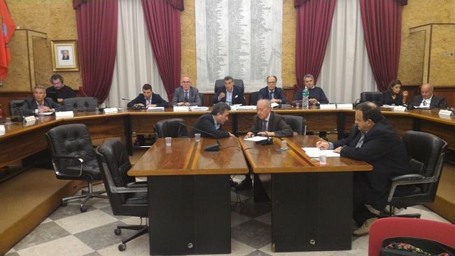 Convocazioni  Consiglio Comunale  – Aggiornamento al 26-4  e seduta aperta sul Porto  del 28-4-2016