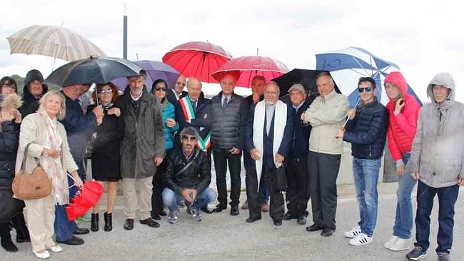 Marsala, inaugurato ieri il “Piazzale delle vittime del 1° maggio 1964”: la cerimonia alla presenza dei familiari