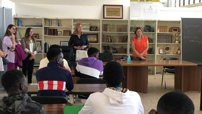 Montevago, avviato corso di alfabetizzazione per minori stranieri non accompagnati 