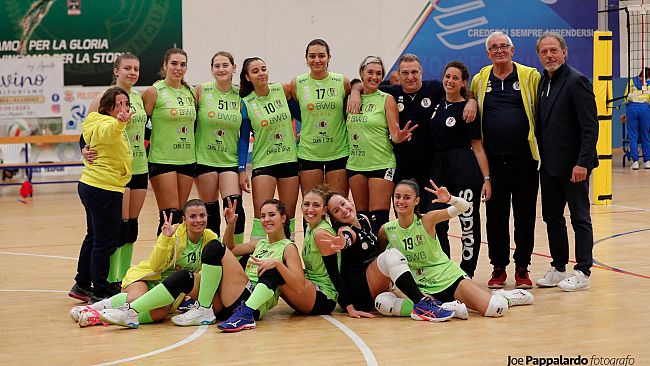 Volley, una vittoria e una sconfitta per l'Erice Entello