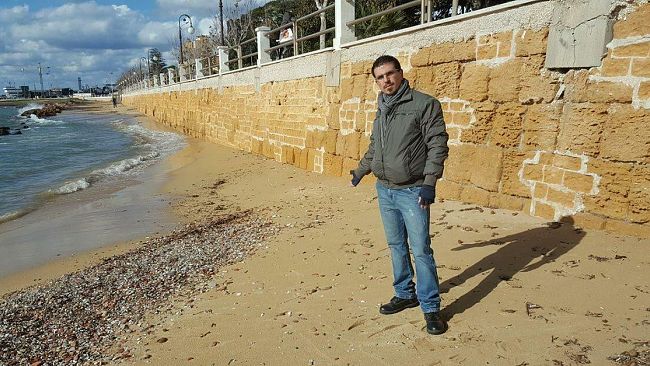 VIDEO – Mazara, barriera frangiflutti inadeguata, lungomare a rischio?